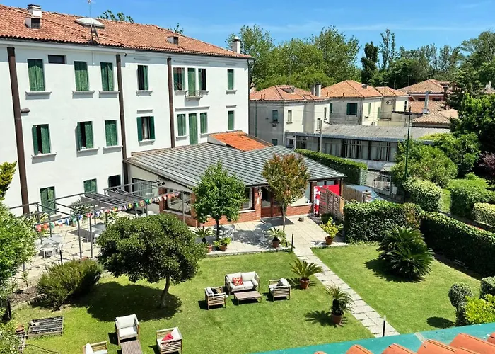 Bulldog Apartman Velence